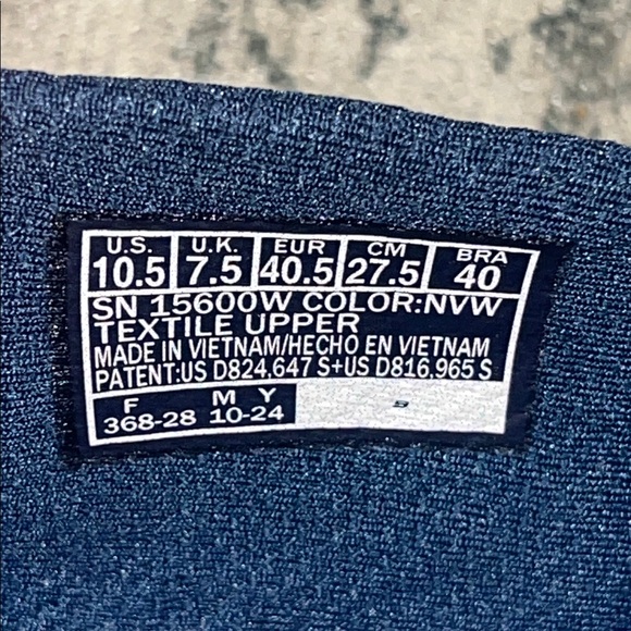 Skechers Women's Go Walk Joy Cushioning Sneakers size 10.5 - Picture 7 of 8